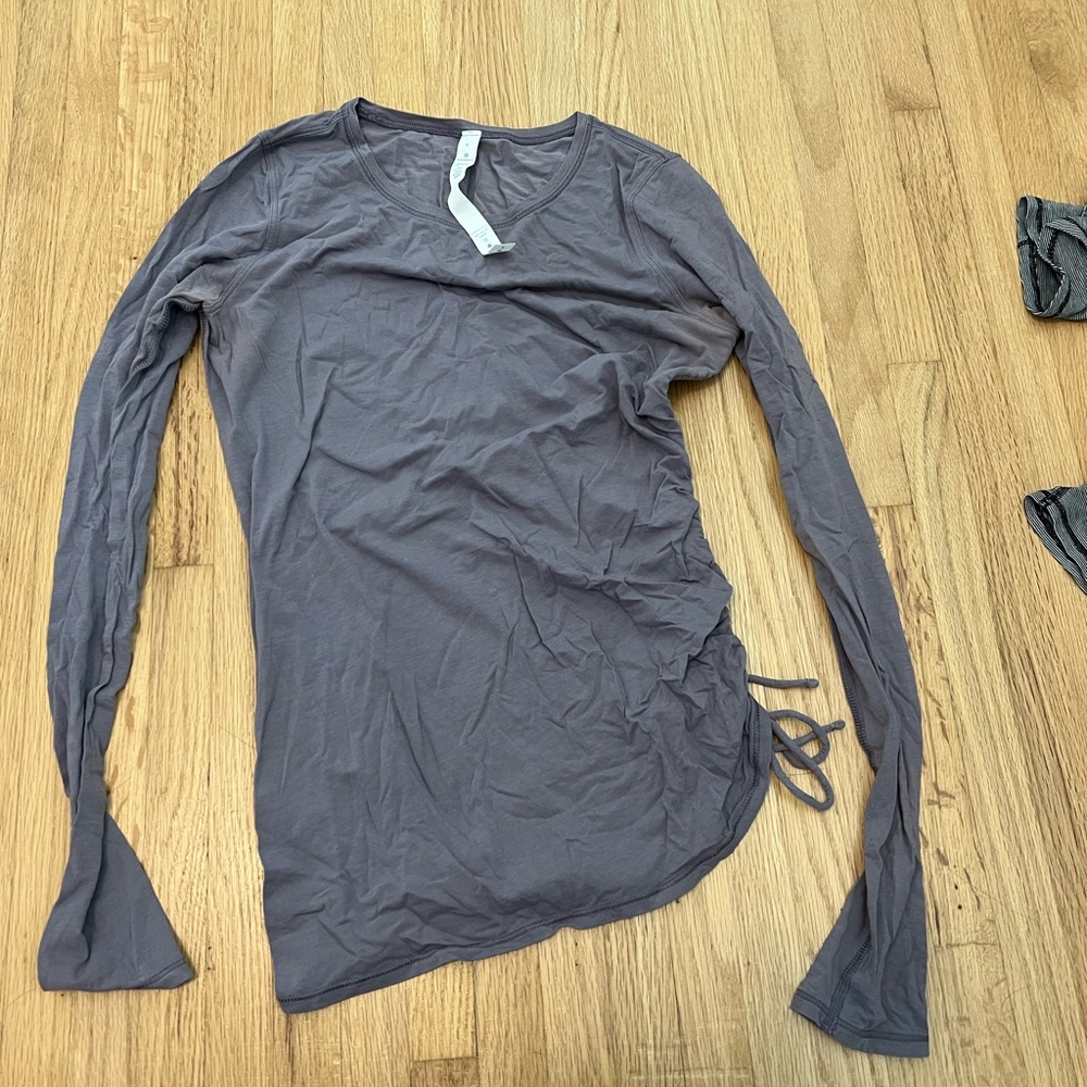 Lululemon ruched size long sleeve